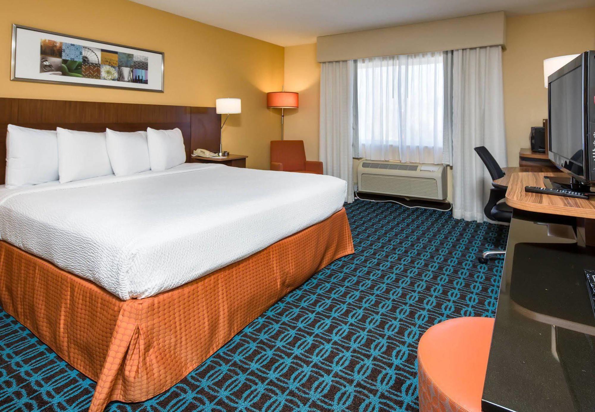 Fairfield Inn & Suites Jacksonville Airport Exterior photo